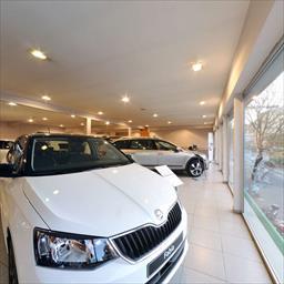 Virtual tour Concesionario Oficial Skoda MOGADEALER - Grupo M-AUTOMOCIÓN (Aragón) - Exposición  vehículos 